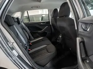 Skoda Kamiq 1.0 TSI Selection AHK KLIMA LED FSE LA Bild 4