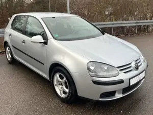 Volkswagen Golf V 1.6 Trendline 2.HAND*KLIMA*SZH*SCHECKHEFT Bild 3