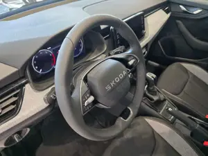 Skoda Kamiq Tour 1.0 TSI DSG #AHK Bild 5