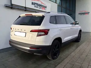 Skoda Karoq Style 1.5TSI*LED*DSG*TÜV-NEU* Klima Bild 3
