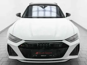 Audi RS6 Avant performance BO Pano AHK Keramik Bild 3