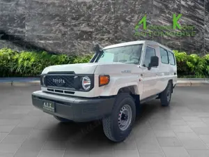 Toyota Land Cruiser GDJ 78 2,8d Automatik 40th 2x90
