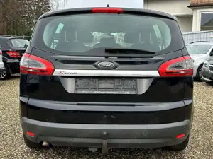 Ford S-Max 2.0 Titanium SHZ PDC AHK Xenon Automatik Navi Bild 4