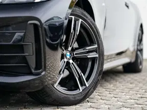 BMW 420 i Cabrio M-Sport ACC KoZg L-Heizung Nackenw Bild 4