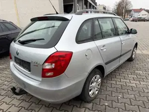 Skoda Fabia Combi 1.2 Ambiente°AHK°KLIMA°2.HAND