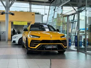 Lamborghini Urus Carbon Q-Citura Pano BO HUD Ambiente 23" Bild 5