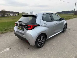 Toyota Yaris Hybrid Team Deutschland/ Rentner Fahzeug Bild 5