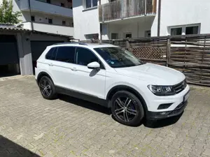 Volkswagen Tiguan Highline BMT/Start-Stopp 4Motion