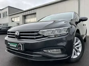 Volkswagen Passat Variant 2.0 TDI DSG Business 163€ m.20% Anz. AHK Navi Tr