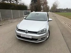 Volkswagen Golf VII Lim. Highline DSG,Bi-Xenon,ACC,LIFE,WR