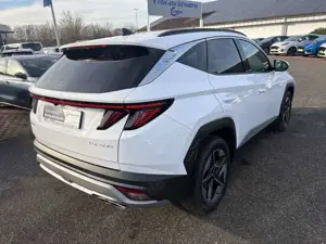 Hyundai TUCSON Trend+LED+NAVI Bild 5