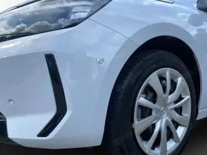 Opel Corsa F Edition Komfort- und Tech-Paket SHZ Touch Bild 4