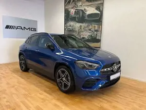 Mercedes-Benz GLA 200 d AMG-Line AHK, Multibeam, Distronic