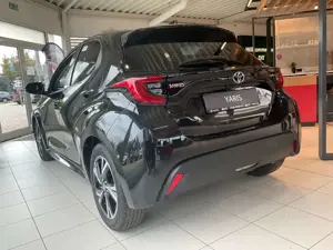 Toyota Yaris 1.5 Hybrid Teamplayer Comfort-Paket, Kamera Bild 2