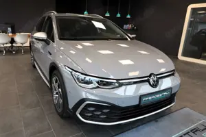 Volkswagen Golf VIII Variant 2.0 TDI Alltrack 4Motion AHK