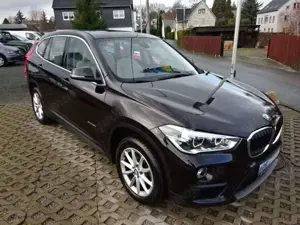 BMW X1 xDrive 20 i Advantage *Business-Paket*LED*AHK*