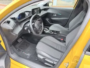 Peugeot 208 e- Allure Pack Bild 2