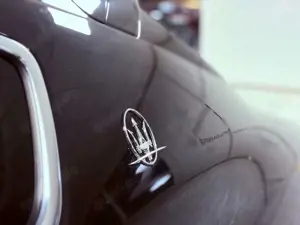 Maserati Levante 3.0 V6+Sport+KeylessGo+Kamera+Panorama Bild 5