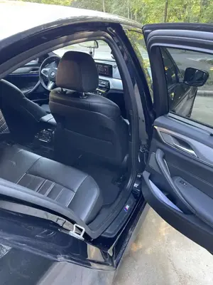 BMW 530 530d xDrive M Packet Bild 3