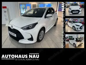 Toyota Yaris 1.5 HEV Business Edition