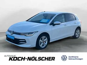 Volkswagen Golf VIII 1.5TSI Life Navi LED Kamera