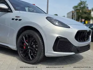 Maserati Grecale 3.0 V6 Trofeo Auto 4WD Bild 4
