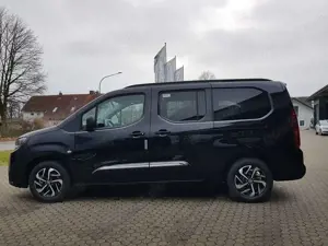 Toyota Proace City Verso L2 Team D 1.2  7-SITZER -TEMPOMAT+ACC Bild 2