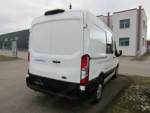 Ford E-Transit Trend FT 350 L2 H2 - Navi/Kamera/Sitzheizung Bild 5