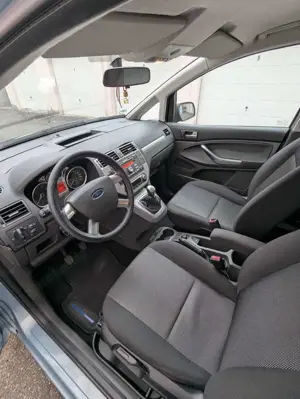 Ford C-Max 1.8 Black Magic Bild 2