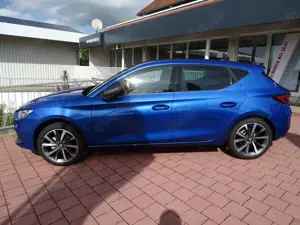 SEAT Leon Leon 1.5 TSI FR 150PS Navi ACC Totwinkel Kessy 18´ Bild 3