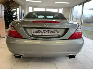Mercedes-Benz SLK 200 BlueEffi.*Airscarf*Klima*SHZ*PTC*Navi Bild 4