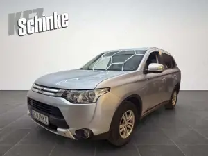 Mitsubishi Outlander Diamant Edition 4WD