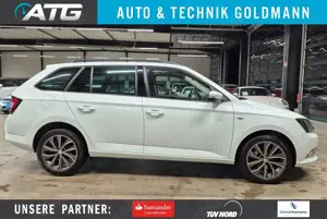 Skoda Fabia FABIA COMBI AMBITION NAVI SHZ CAMERA ACC AHK