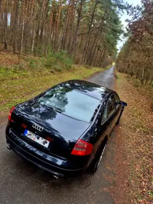 Audi A6 4.2 quattro Bild 4