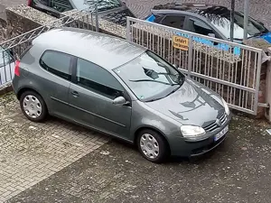 Volkswagen Golf Golf V  3-Türer 1.6 Trendline