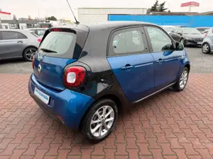 smart forFour Passion 66 kW Automatik Navi,Sitzheizung Bild 3