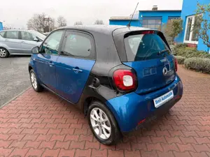 smart forFour Passion 66 kW Automatik Navi,Sitzheizung Bild 2