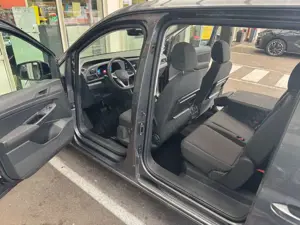 Volkswagen Caddy Maxi California Küche UPE 54T€* Bild 4