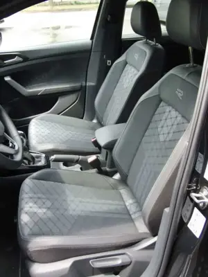 Volkswagen T-Cross 1.0 TSI OPF R-Line Bild 5