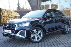 Audi Q2 35 1.5 TFSI S-Line LED AHK Navi PDC Tempomat