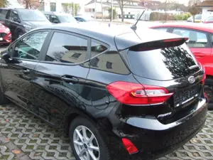 Ford Fiesta 1,0 EcoBoost 74kW Cool  Connect Auto. Bild 4
