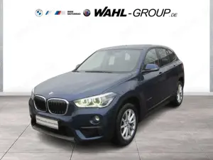 BMW X1 xDrive20i ADVANTAGE AUT PANO LED GRA RFK PDC
