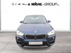 BMW X1 xDrive20i ADVANTAGE AUT PANO LED GRA RFK PDC Bild 2