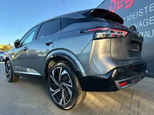 Nissan Qashqai 1.3 MHEV 158 CVT Tekna+ Tekna plus Sitzh Bild 2