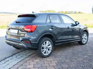 Audi Q2 Q2 35 TFSI advanced AHK LED NAVI ACC Bild 4