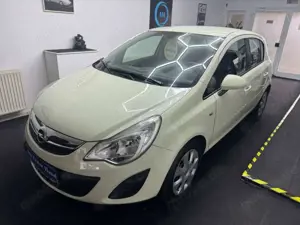 Opel Corsa 1.4 Rentnerfahrzeug mit 70254 km Top