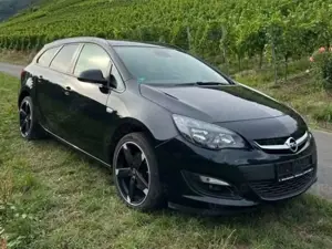 Opel Astra Astra 1.6 CDTI 136 PS