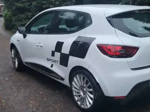 Renault Clio Clio 1.2 16V 75 Limited Bild 5