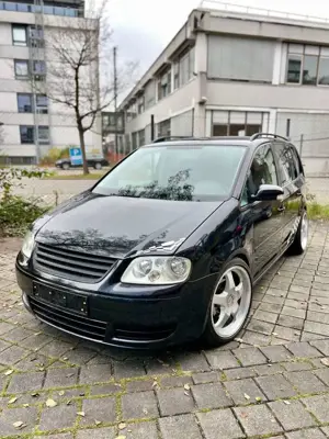 Volkswagen Touran 2.0 TDI Trendline