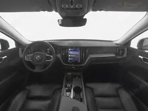 Volvo XC60 T6 Recharge AWD Plus Dark 19"+360°+WINTER-P Bild 3
